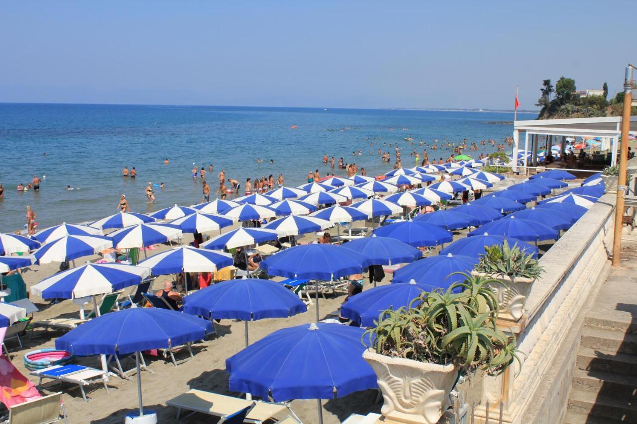 Hotel Residence La Darsena Agropoli Buitenkant foto