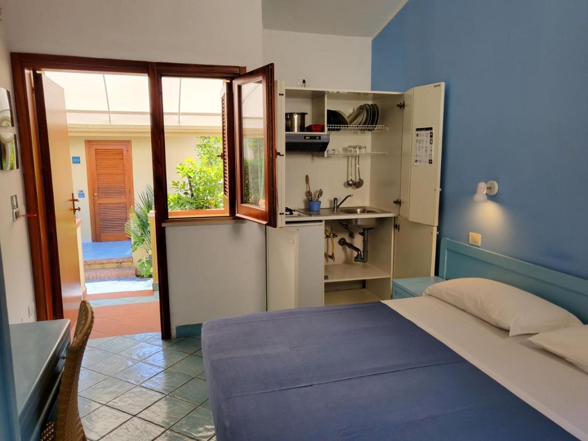 Hotel Residence La Darsena Agropoli Buitenkant foto
